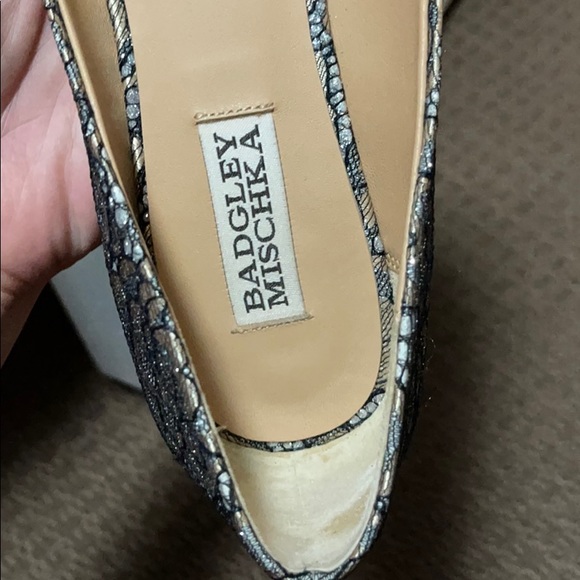 Badgley Mischka Valeria Crystal Embellished Flat - Picture 4 of 8